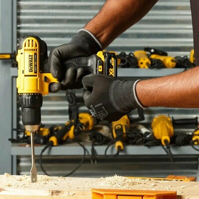 Аккумуляторная дрель-шуруповерт DeWalt DCD771S2 фото 8