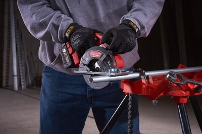 Аккуммуляторная циркулярная пила Milwaukee M18 FMCS-502X 4933459193 фото 8